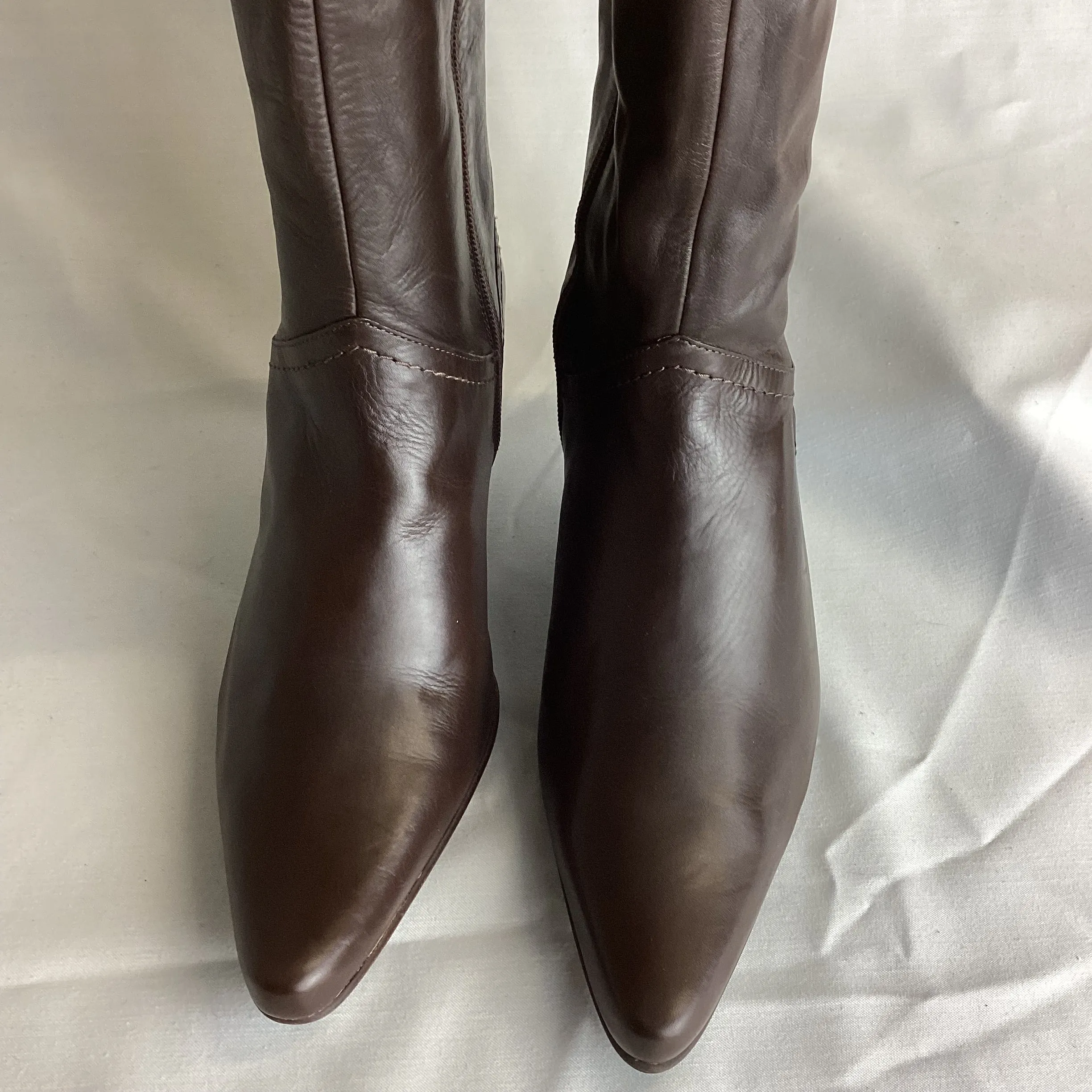 BNWT Unbranded Brown Leather Kitten Heel Boots Size 6