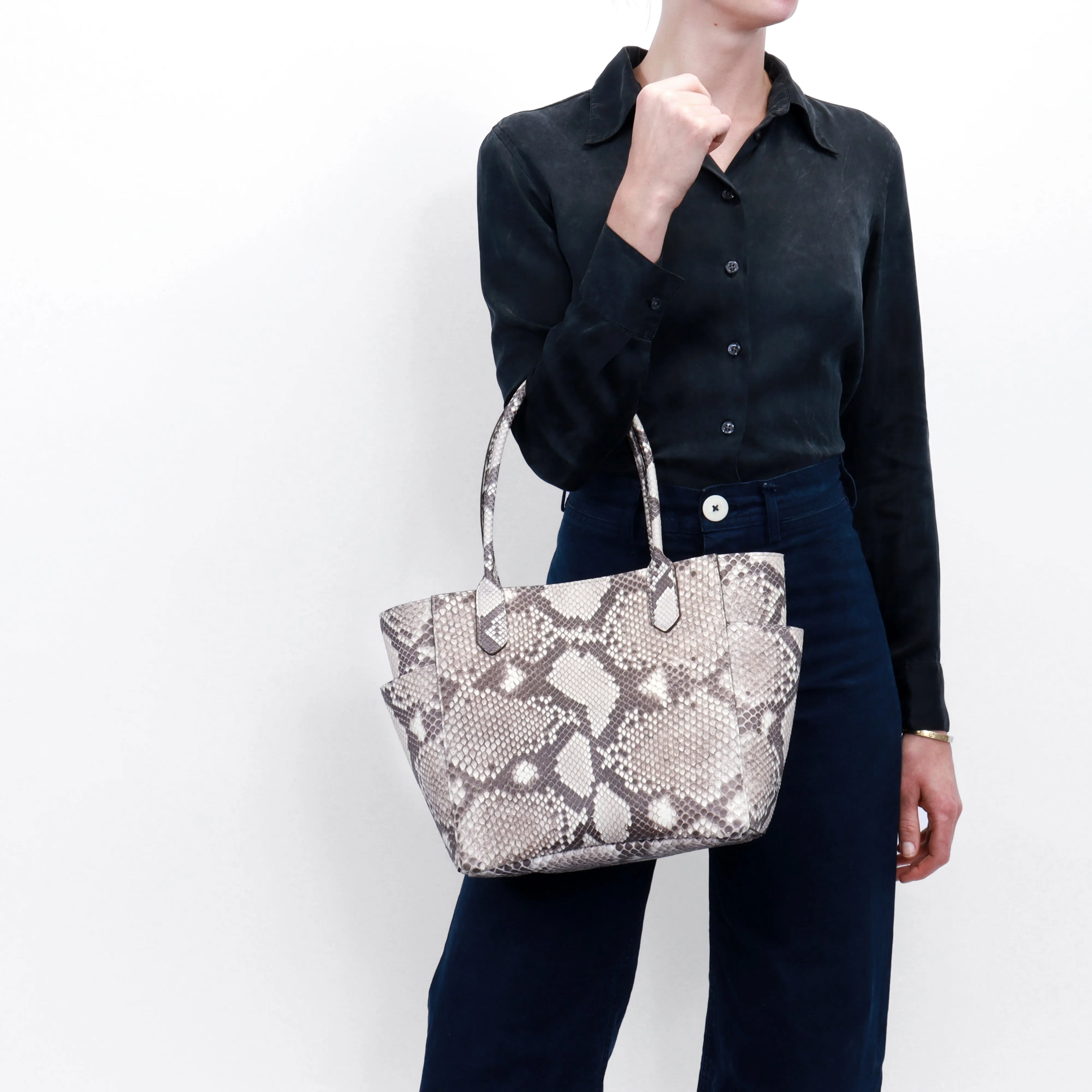 SMALL POCKET TOTE VINTAGE STORM EMBOSSED JUMBO GATOR